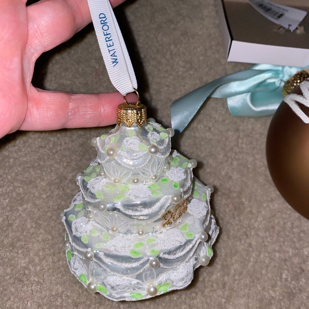 Waterford & Coton Colors Set Tiered Cake Ornament with Gold and White Details